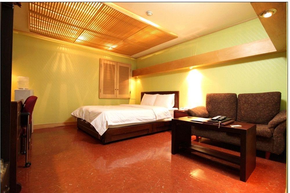 Abata Business Hotel Goyang Exterior photo
